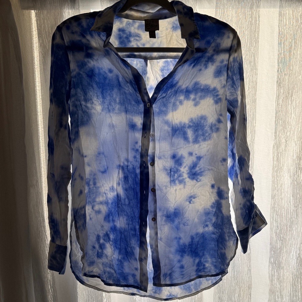 Como Vintage Blue and White Tie-Dye Button Down Shirt